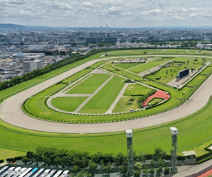 阪神競馬場
